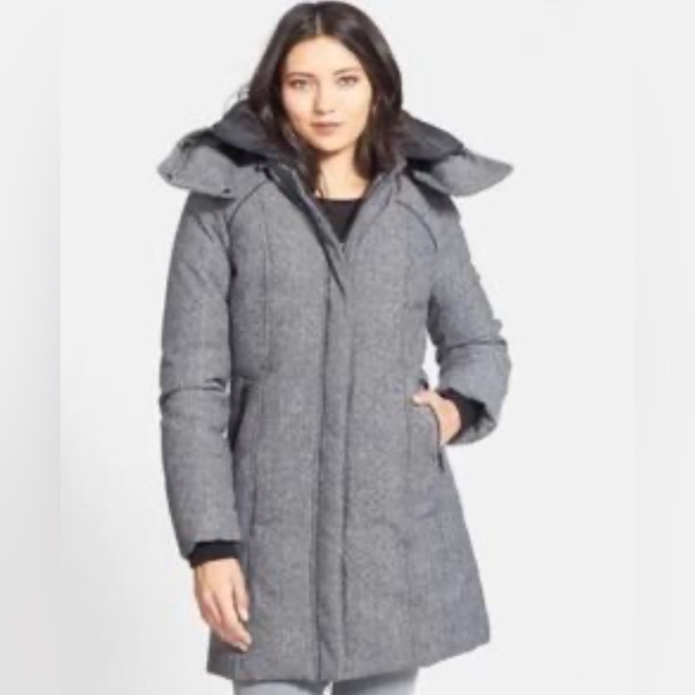 SOIA & KYO Sacha Black Wool Blend Down Coat New condition XS